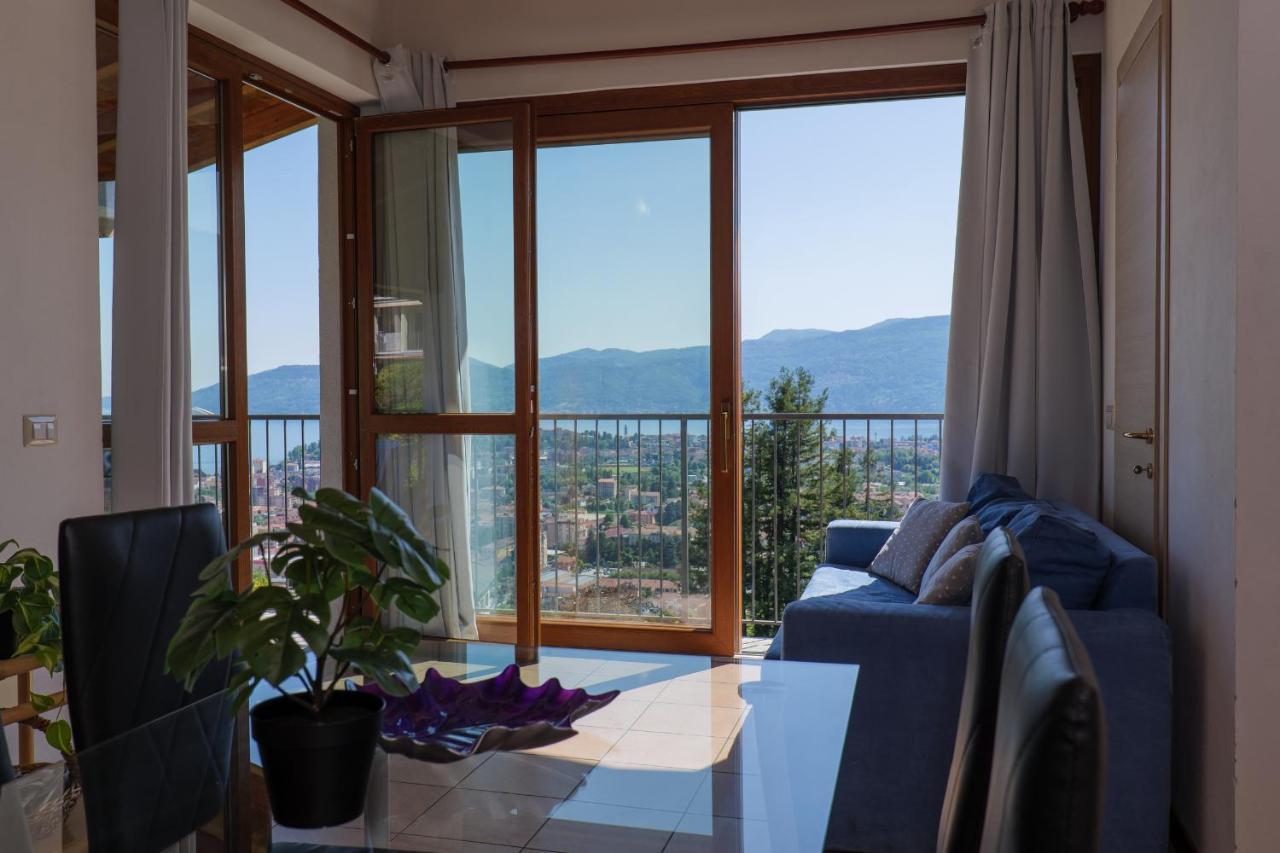 Panoramic'S Loft Apartment Вербания Екстериор снимка